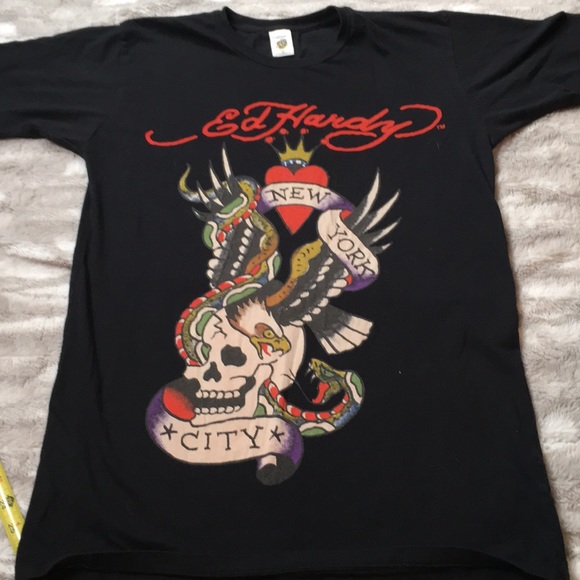 Ed Hardy Black Graphic Tshirt 